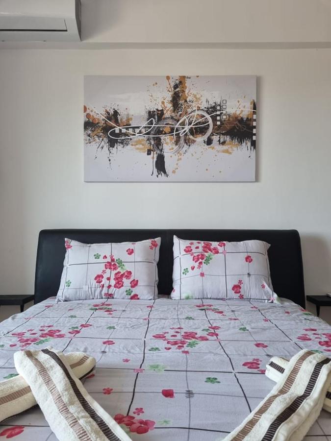 Porta Bus Station Apartment Скопье Экстерьер фото